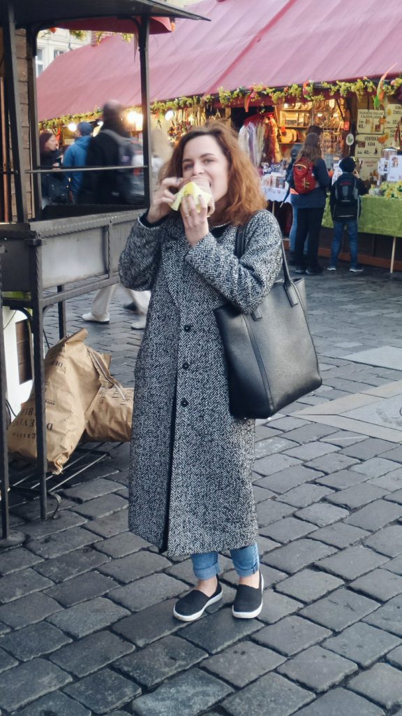 Try food stalls Prague Old Tpwn Square