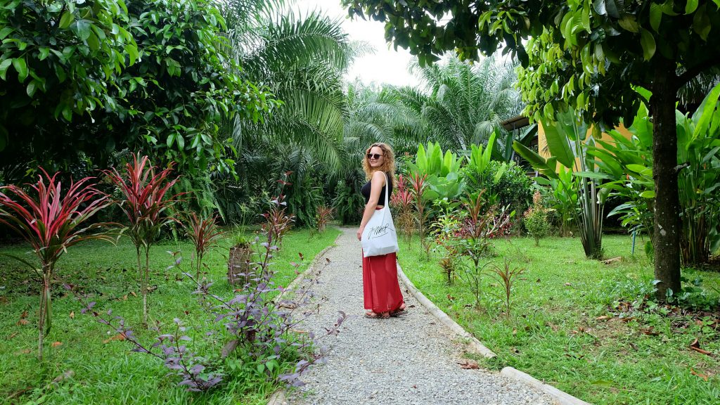 Wander Anurak Lodge garden Thailand