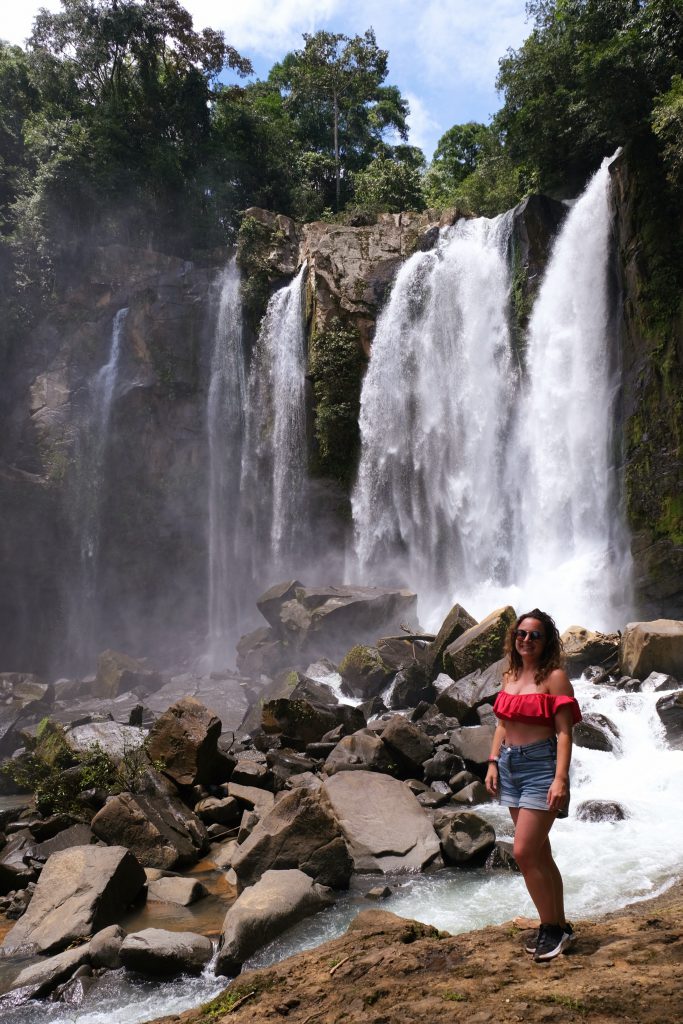 upper falls Nauyaca Costa Rica