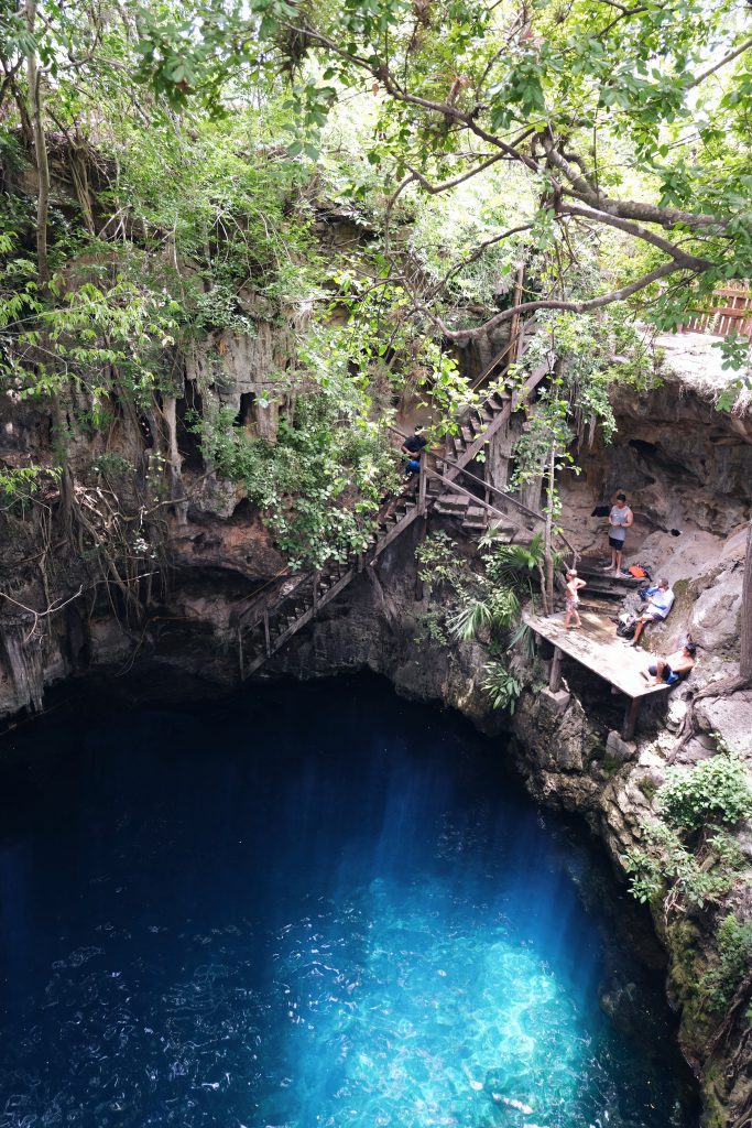 Cenote Yaal Utzil Yucatan Mexico