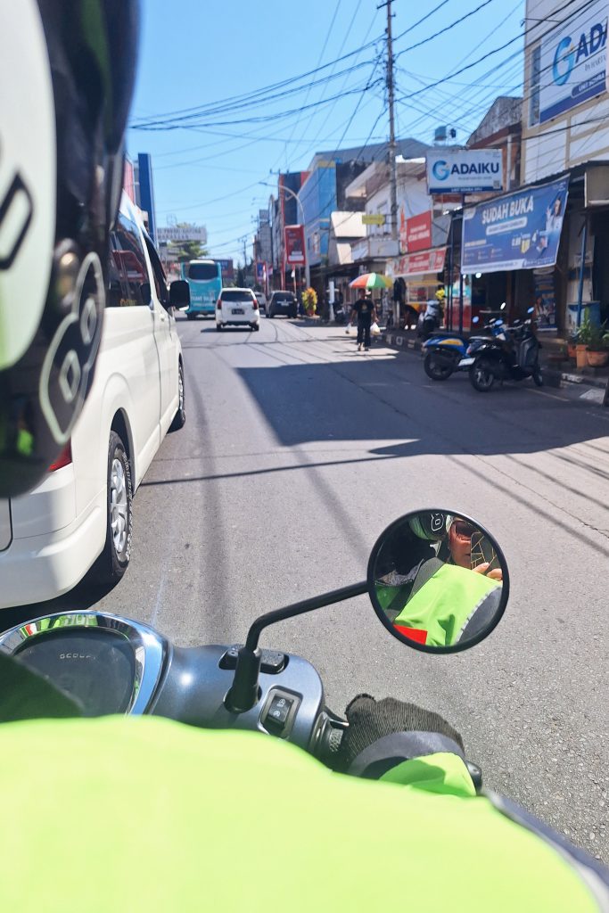 exploring Makassar GoJek Sulawesi