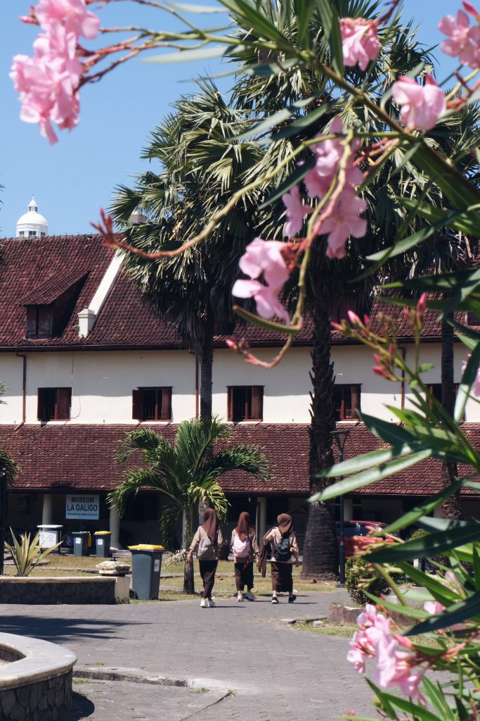 scene Fort Rotterdam Makassar