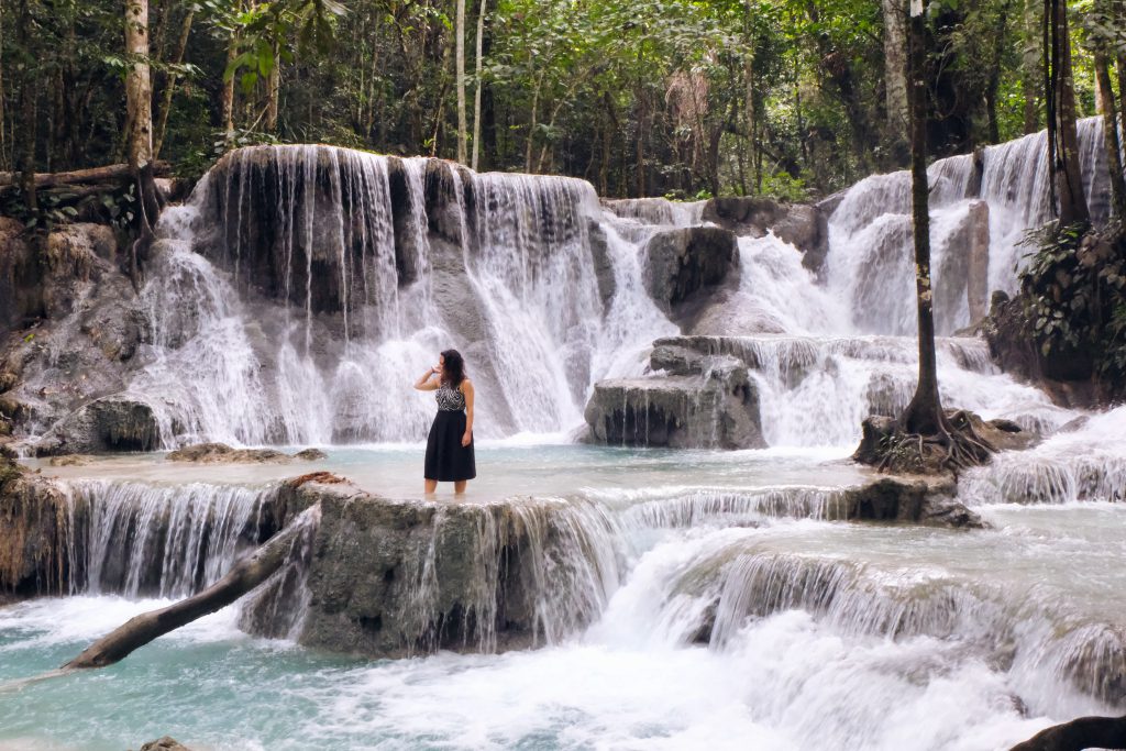 picture air terjun Kamumu Luwuk Sulawesi