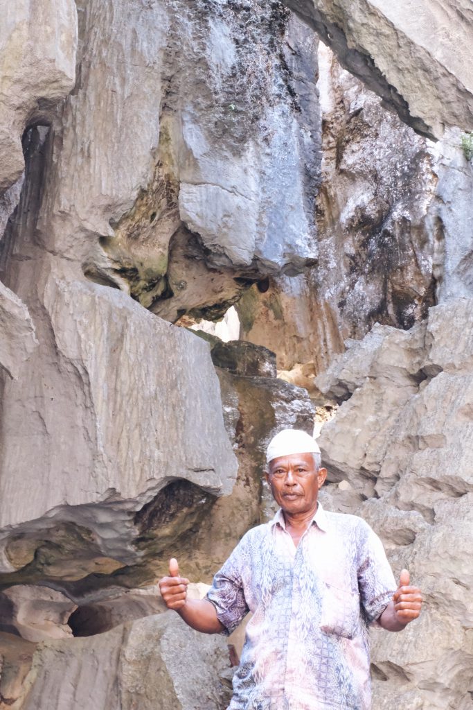 owner stone jungle Rammang Rammang